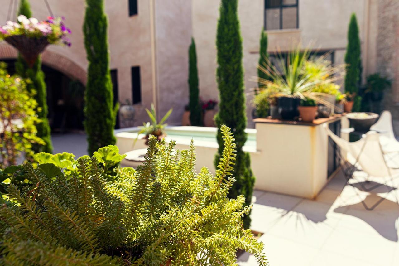 El Pati Bed & Breakfast Thuir Exterior photo