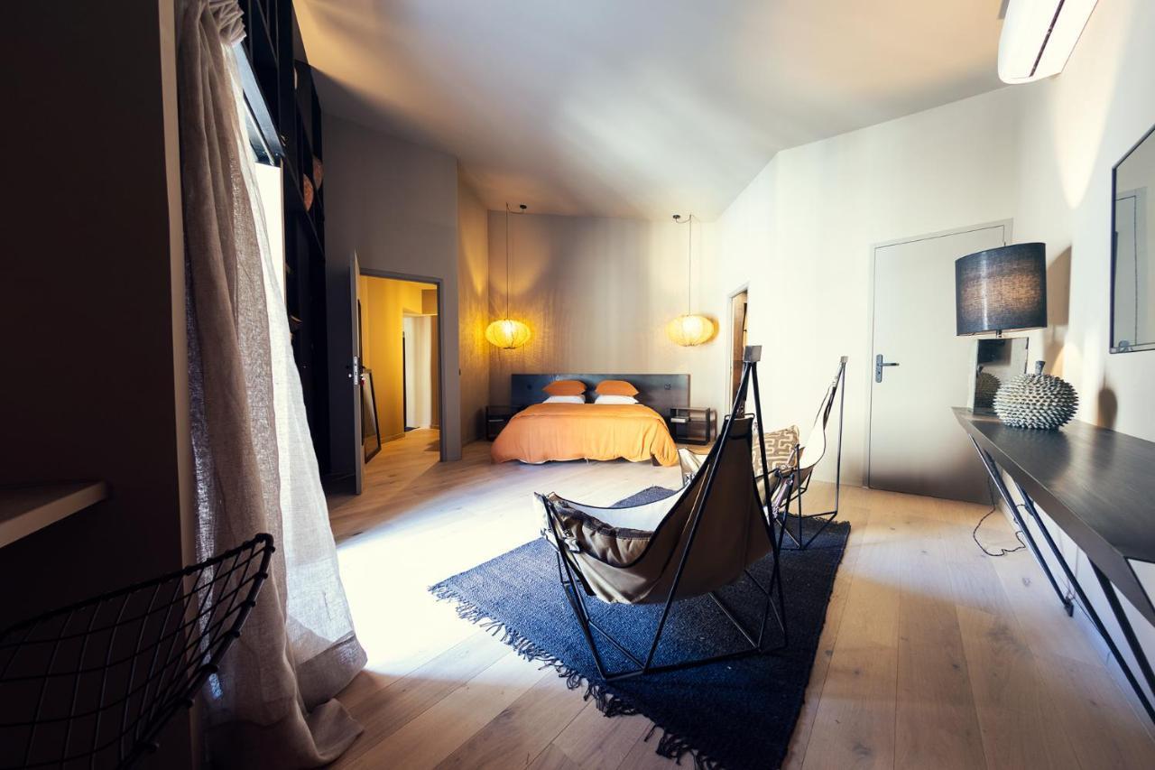 El Pati Bed & Breakfast Thuir Exterior photo